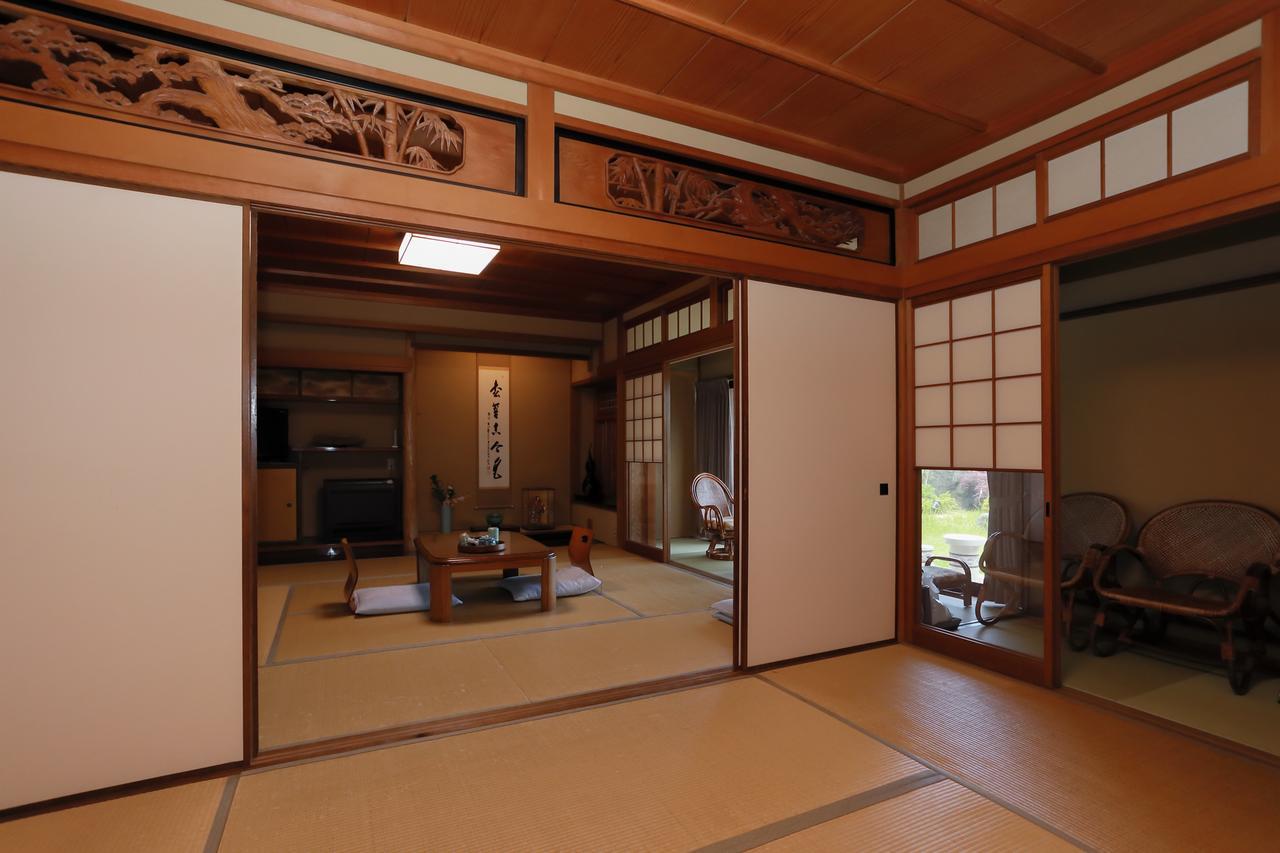 Jinpuso Hotell Miyazu Exteriör bild